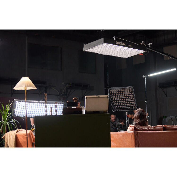 Godox KNOWLED F400R RGB Flexible LED Light Mat (2 x 4') - Image 7